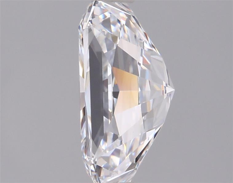 2.07 Carat Radiant Lab Diamond :: 360 spin frame 07