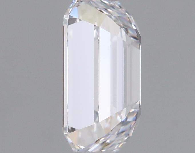 0.95 Carat Emerald Lab Diamond :: 360 spin frame 03
