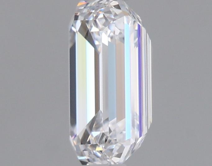 0.95 Carat Emerald Lab Diamond :: 360 spin frame 07