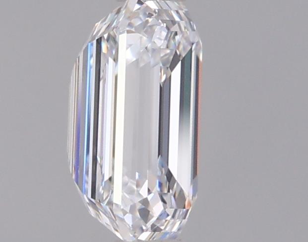 1.11 Carat Emerald Lab Diamond :: 360 spin frame 04