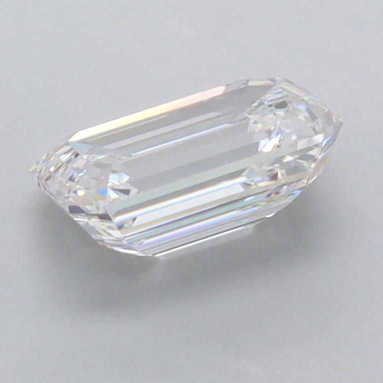 1.55 Carat Emerald Lab Diamond :: 360 spin frame 05
