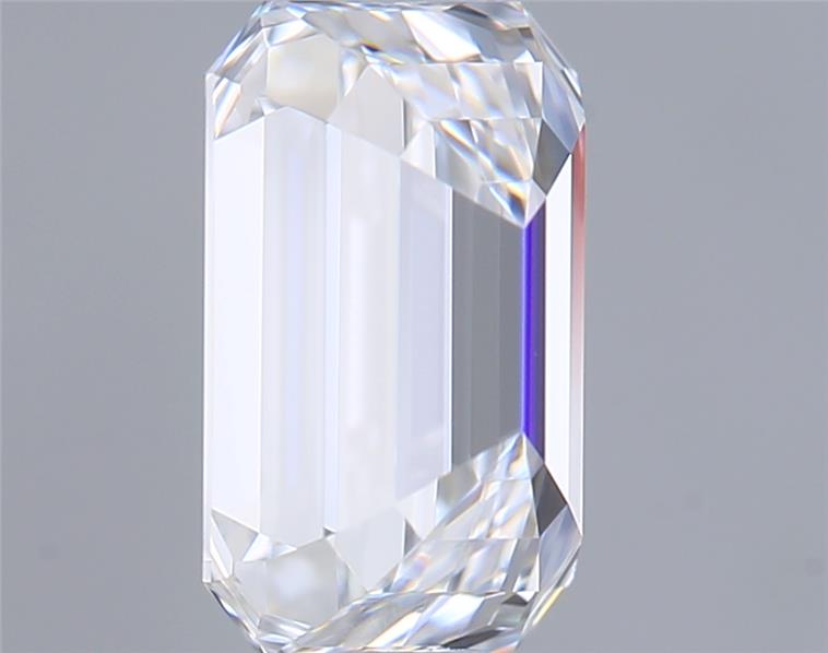 0.98 Carat Emerald Lab Diamond :: 360 spin frame 03