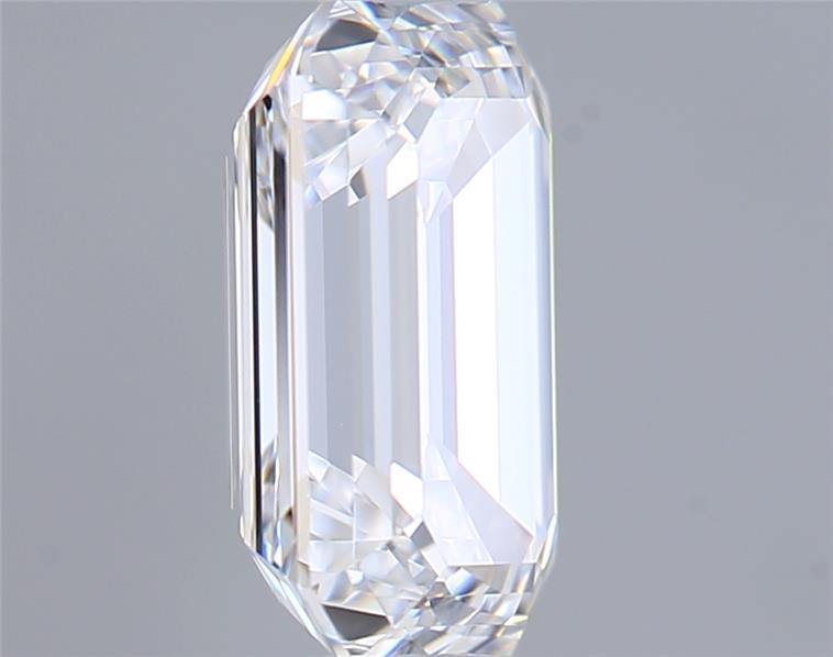 0.98 Carat Emerald Lab Diamond :: 360 spin frame 05