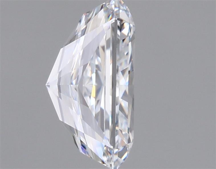 1.57 Carat Radiant Lab Diamond :: 360 spin frame 01