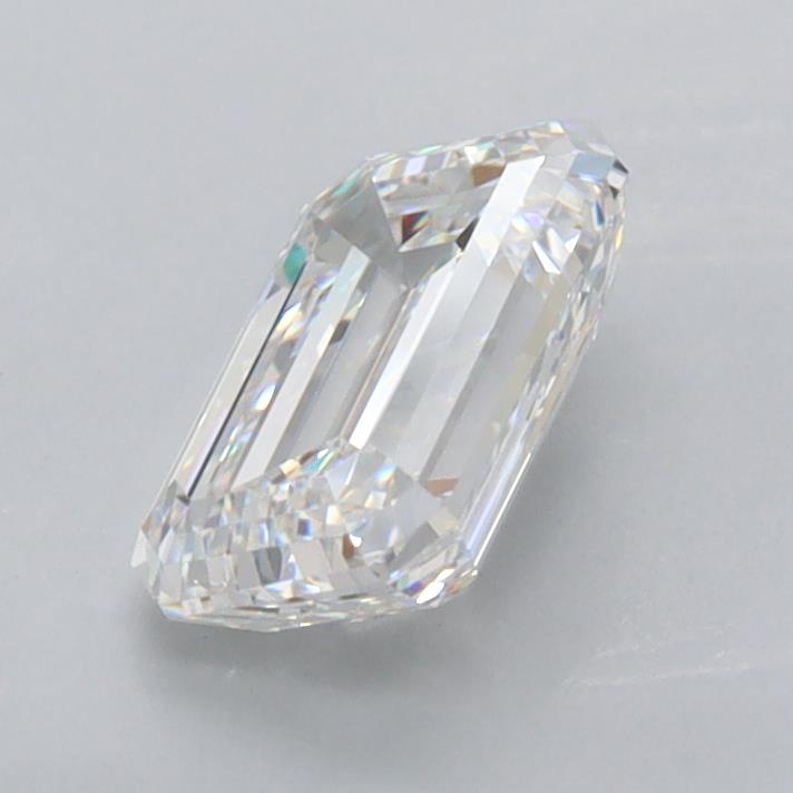 1.32 Carat Emerald Lab Diamond :: 360 spin frame 04
