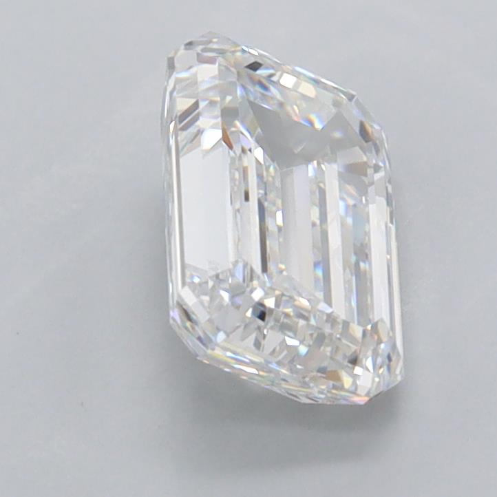 1.54 Carat Emerald Lab Diamond :: 360 spin frame 02