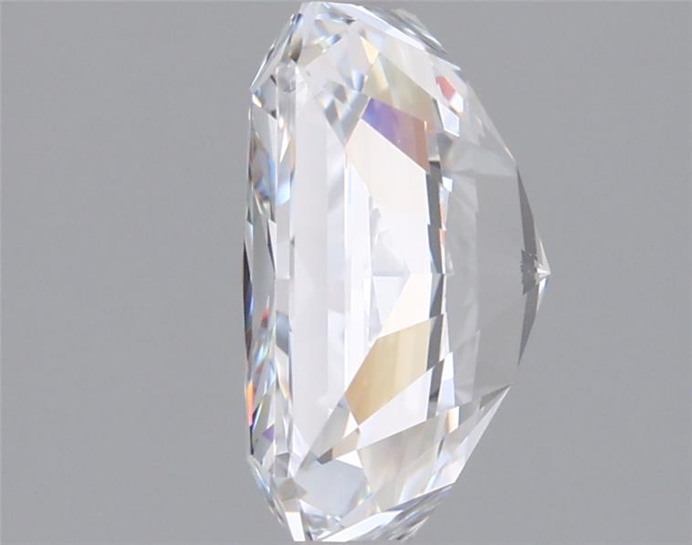 2.53 Carat Radiant Lab Diamond :: 360 spin frame 05