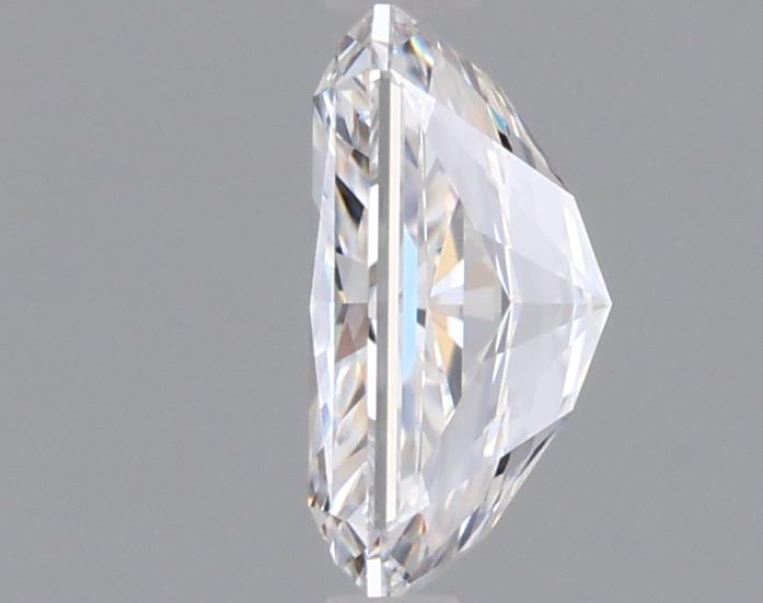 0.94 Carat Radiant Lab Diamond :: 360 spin frame 02