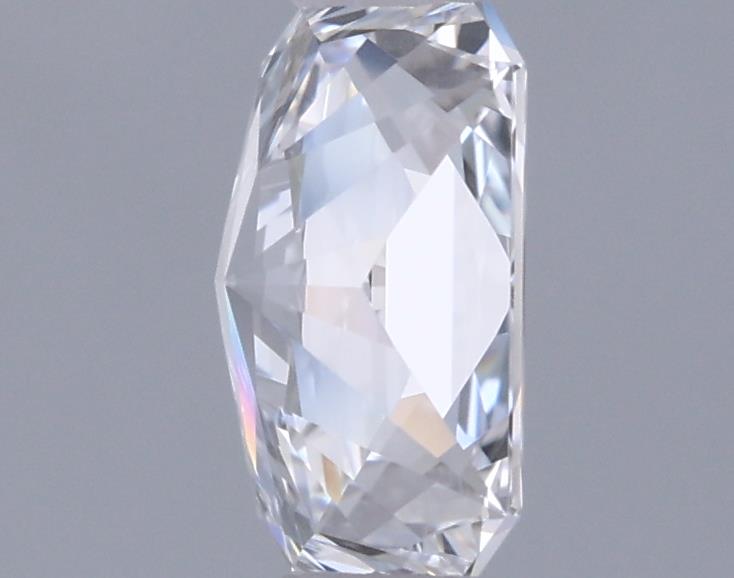 0.88 Carat Radiant Lab Diamond :: 360 spin frame 03