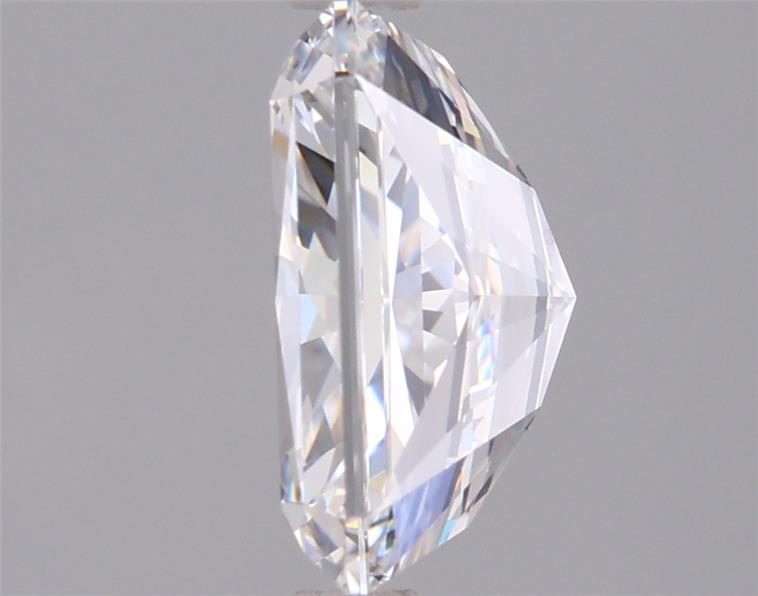2.68 Carat Radiant Lab Diamond :: 360 spin frame 02