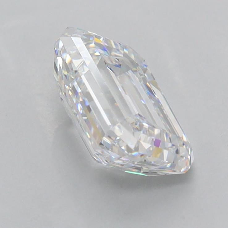 1.55 Carat Emerald Lab Diamond :: 360 spin frame 05