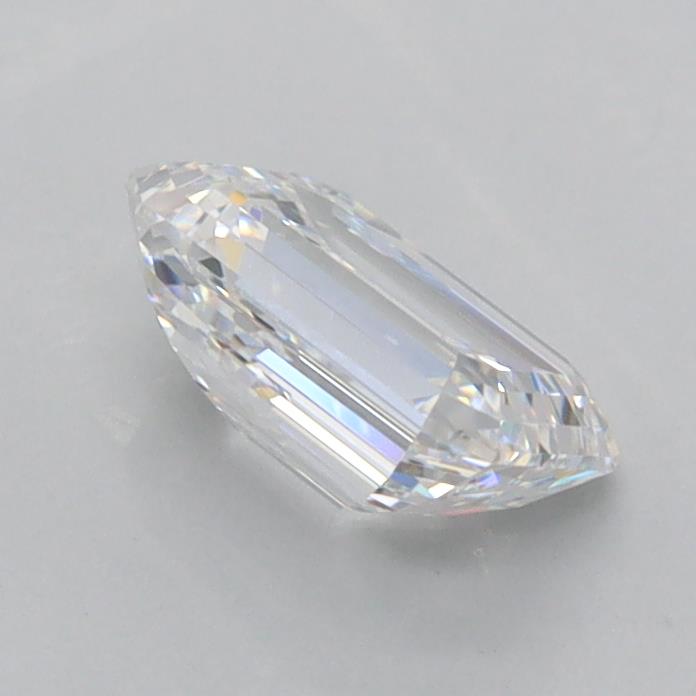 1.06 Carat Emerald Lab Diamond :: 360 spin frame 03