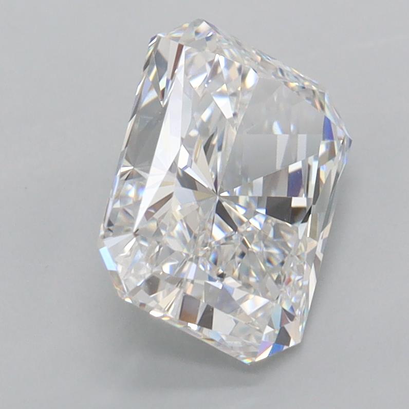 2.05 Carat Radiant Lab Diamond :: 360 spin frame 06