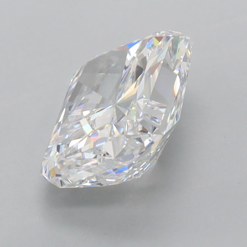 2.05 Carat Radiant Lab Diamond :: 360 spin frame 07