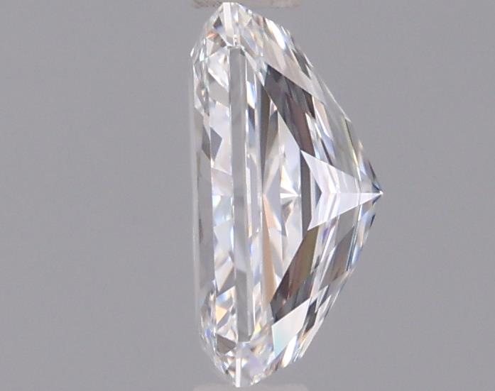 0.98 Carat Radiant Lab Diamond :: 360 spin frame 01