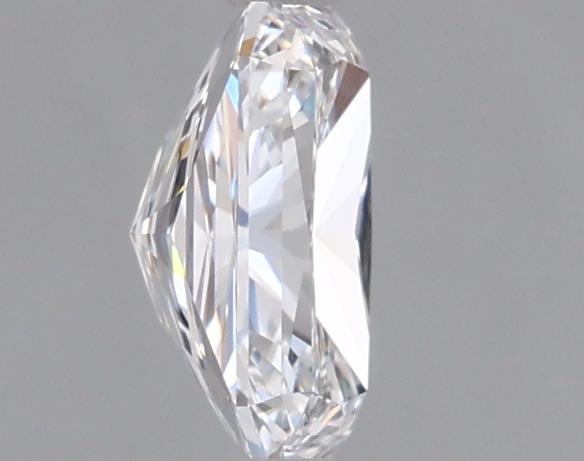 0.93 Carat Radiant Lab Diamond :: 360 spin frame 06