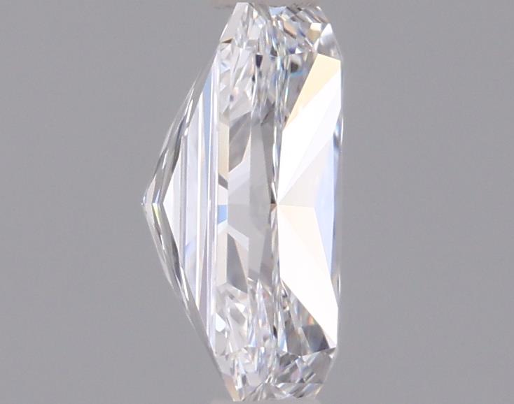 0.95 Carat Radiant Lab Diamond :: 360 spin frame 06