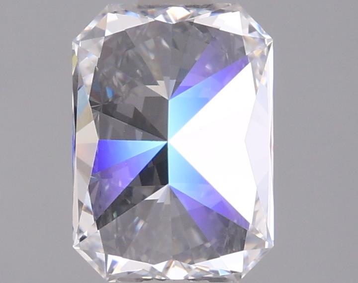 1.40 Carat Radiant Lab Diamond :: 360 spin frame 02