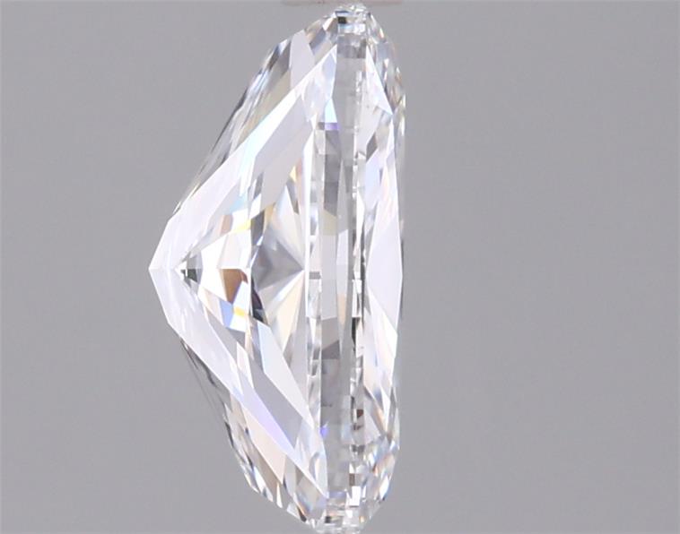 2.01 Carat Elongated Cushion Lab Diamond :: 360 spin frame 02