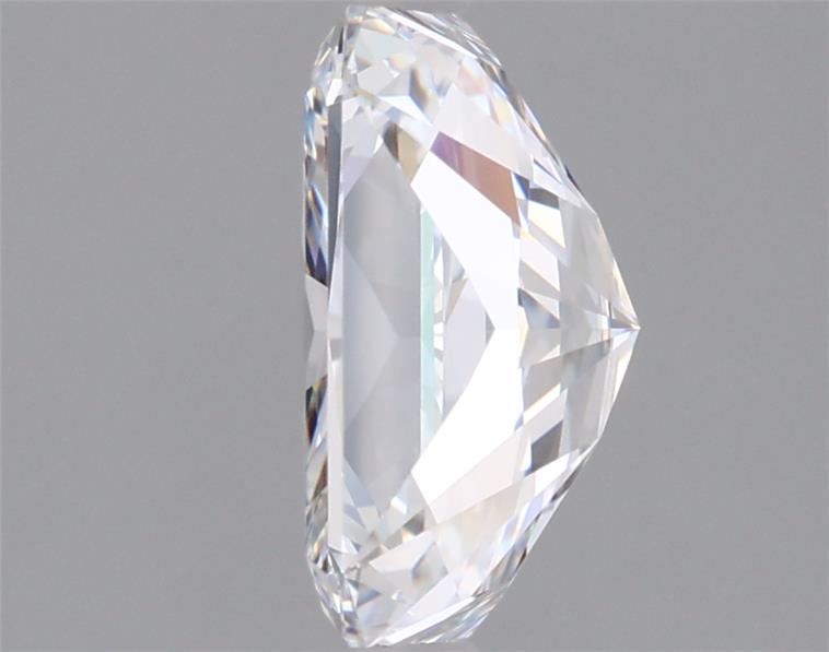 2.09 Carat Radiant Lab Diamond :: 360 spin frame 06