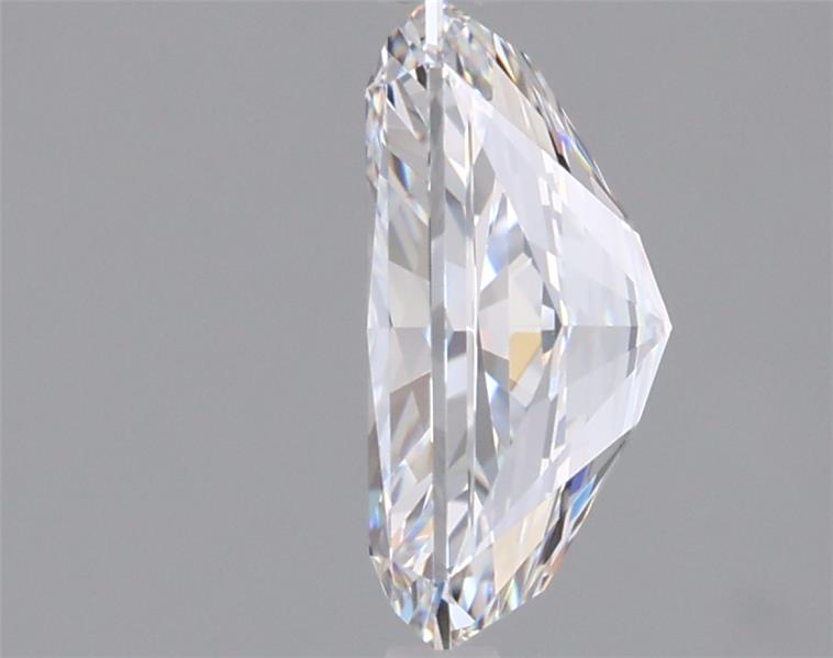 1.91 Carat Radiant Lab Diamond :: 360 spin frame 02