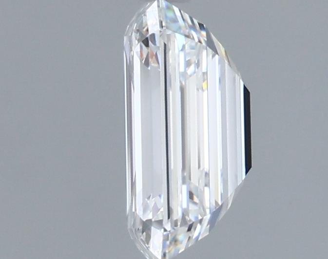 1.57 Carat Emerald Lab Diamond :: 360 spin frame 01