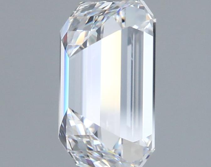 1.57 Carat Emerald Lab Diamond :: 360 spin frame 03