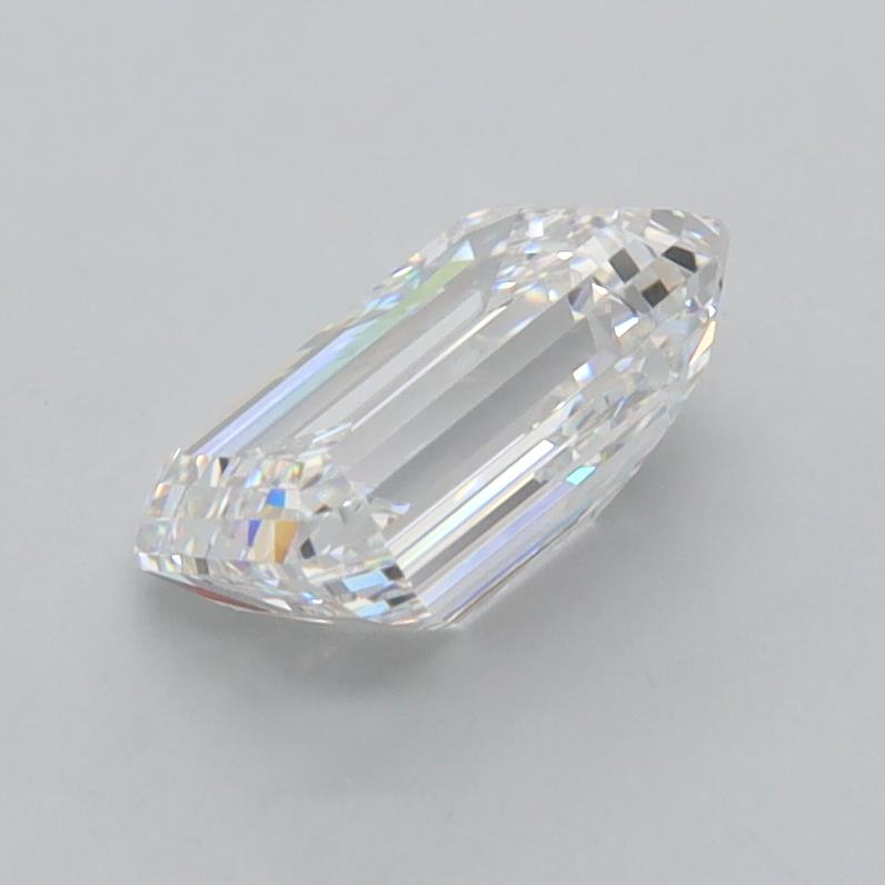1.50 Carat Emerald Lab Diamond :: 360 spin frame 03