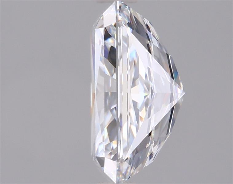 2.43 Carat Radiant Lab Diamond :: 360 spin frame 01