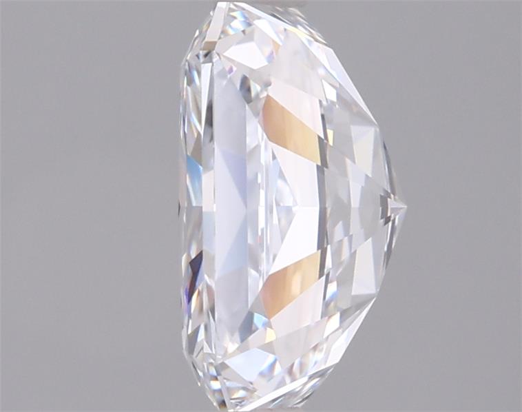 2.43 Carat Radiant Lab Diamond :: 360 spin frame 06