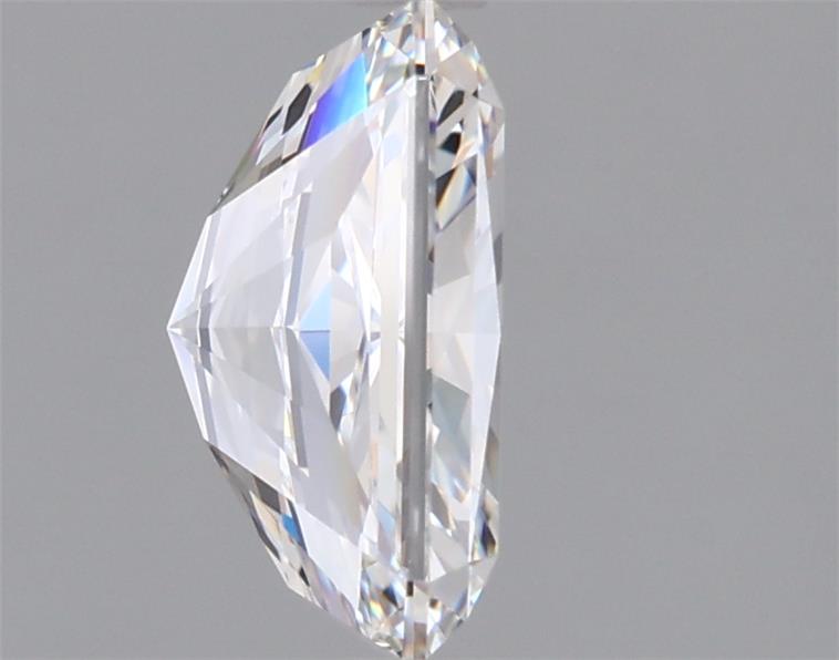 1.90 Carat Radiant Lab Diamond :: 360 spin frame 02