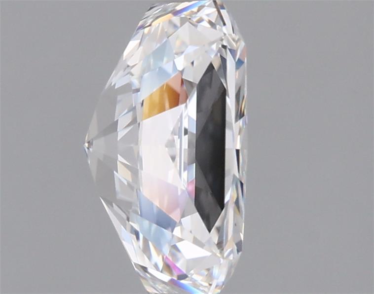 1.90 Carat Radiant Lab Diamond :: 360 spin frame 05