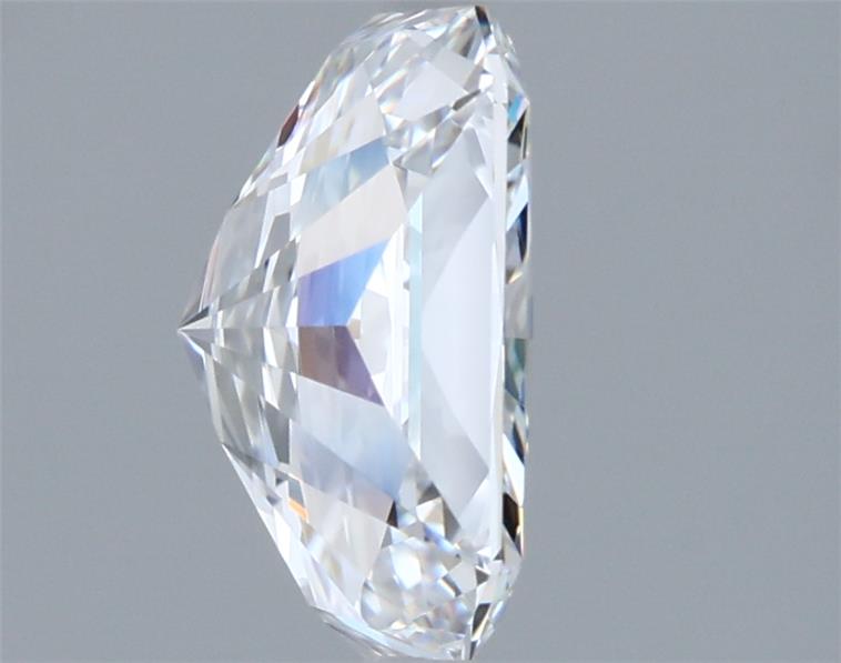 1.88 Carat Radiant Lab Diamond :: 360 spin frame 06