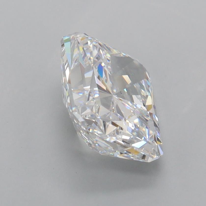 2.00 Carat Radiant Lab Diamond :: 360 spin frame 02