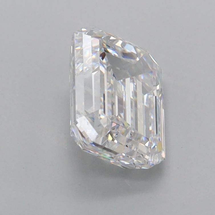 1.52 Carat Emerald Lab Diamond :: 360 spin frame 02