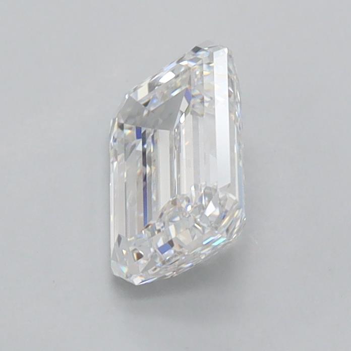 1.02 Carat Emerald Lab Diamond :: 360 spin frame 02
