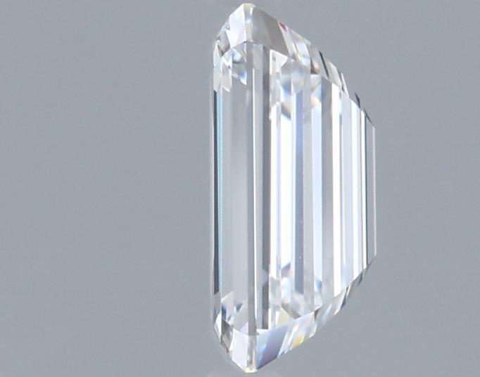 1.31 Carat Emerald Lab Diamond :: 360 spin frame 01