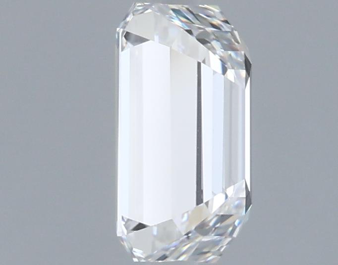 1.31 Carat Emerald Lab Diamond :: 360 spin frame 03