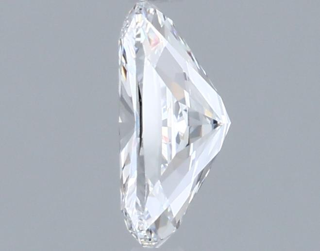 1.00 Carat Elongated Cushion Lab Diamond :: 360 spin frame 01