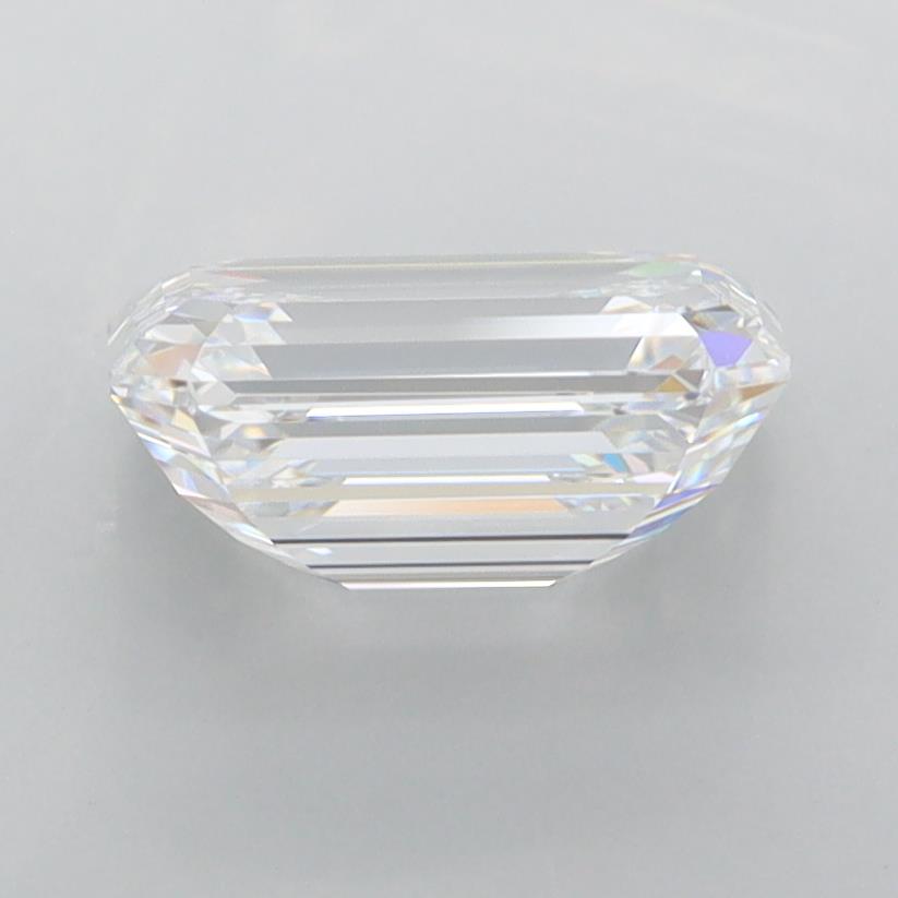2.07 Carat Emerald Lab Diamond :: 360 spin frame 02