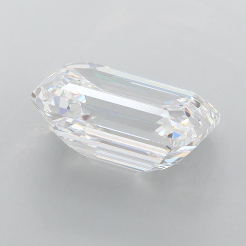 2.02 Carat Emerald Lab Diamond :: 360 spin frame 05