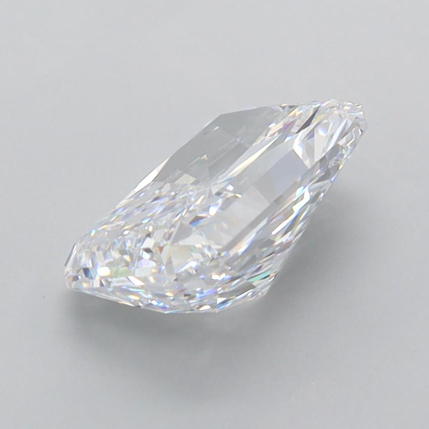 2.00 Carat Radiant Lab Diamond :: 360 spin frame 03