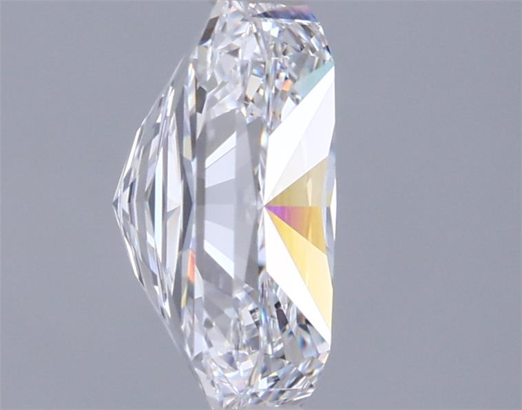1.96 Carat Radiant Lab Diamond :: 360 spin frame 05