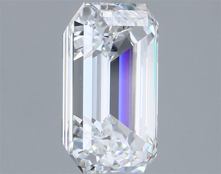 1.92 Carat Emerald Lab Diamond :: 360 spin frame 03