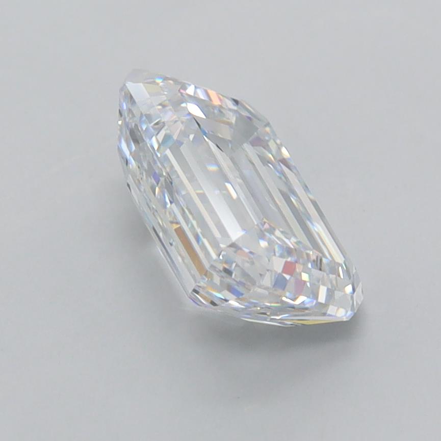 1.97 Carat Emerald Lab Diamond :: 360 spin frame 05