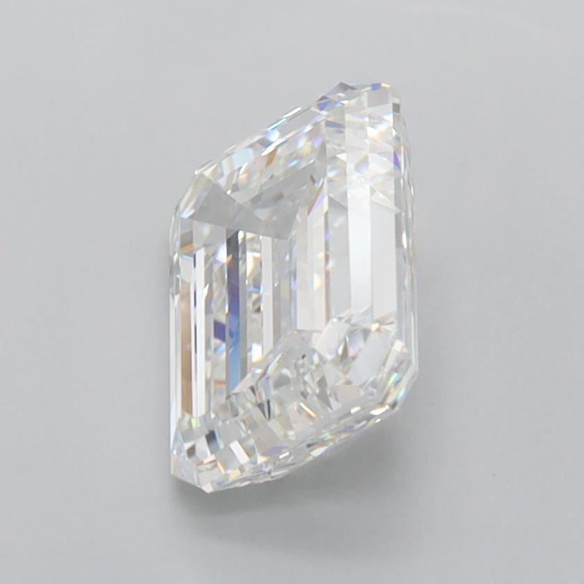 2.08 Carat Emerald Lab Diamond :: 360 spin frame 02