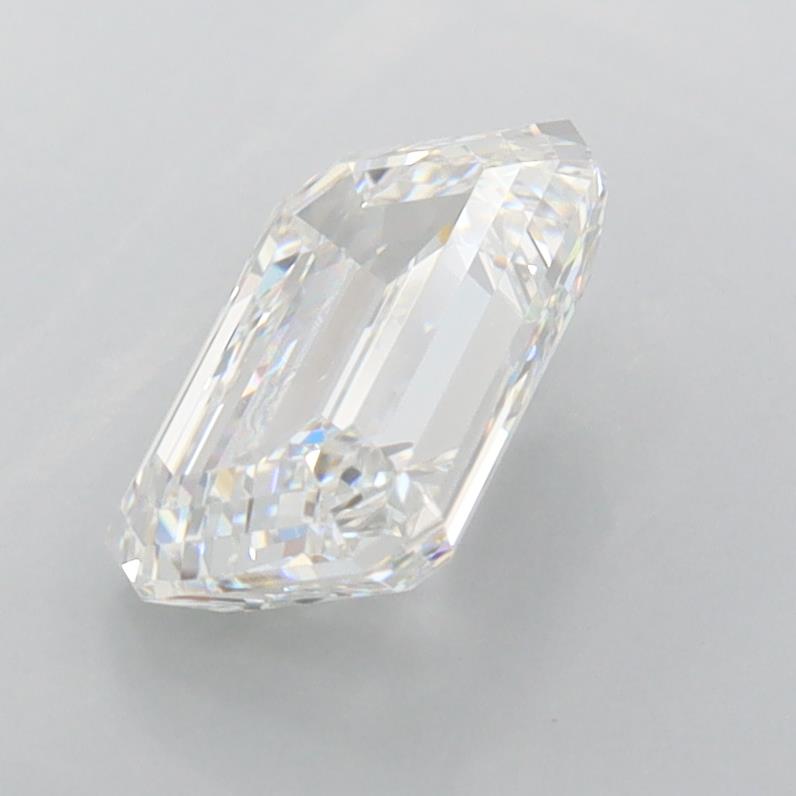 1.81 Carat Emerald Lab Diamond :: 360 spin frame 07
