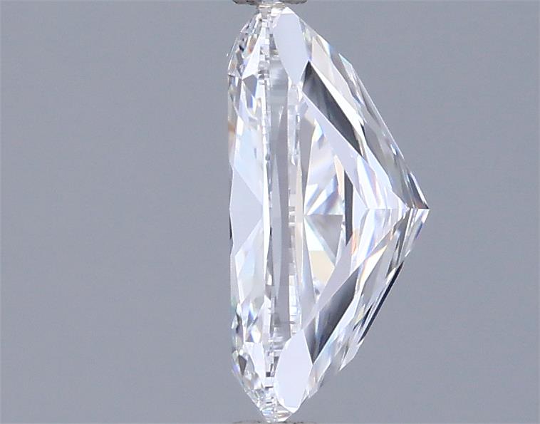 2.04 Carat Elongated Cushion Lab Diamond :: 360 spin frame 02