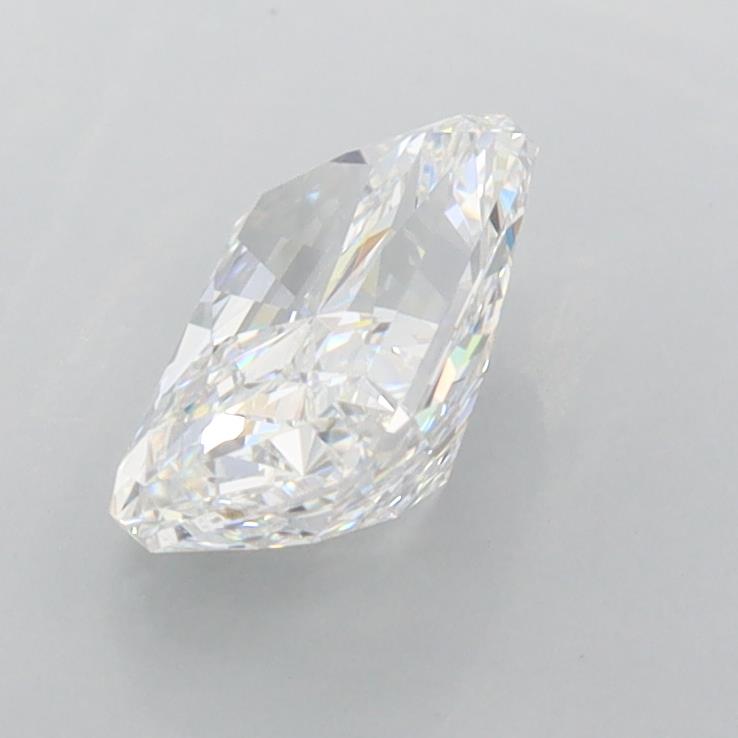 1.35 Carat Radiant Lab Diamond :: 360 spin frame 04