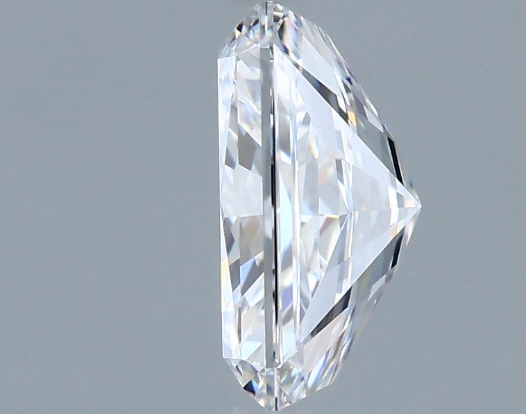 1.50 Carat Radiant Lab Diamond :: 360 spin frame 02